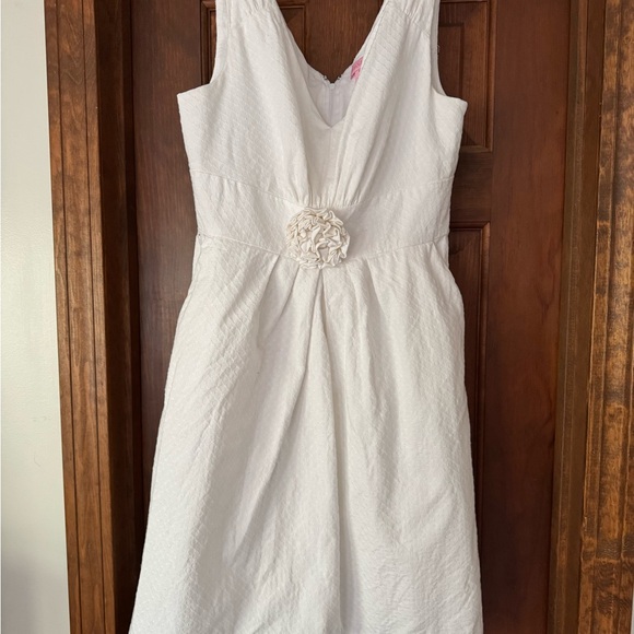 Lilly Pulitzer Dresses & Skirts - Lilly Pulitzer Elegant Cream Dress